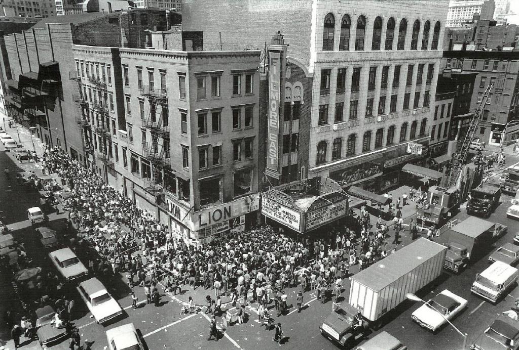 Remembering the Fillmore East – The Church of Rock and Roll – American ...