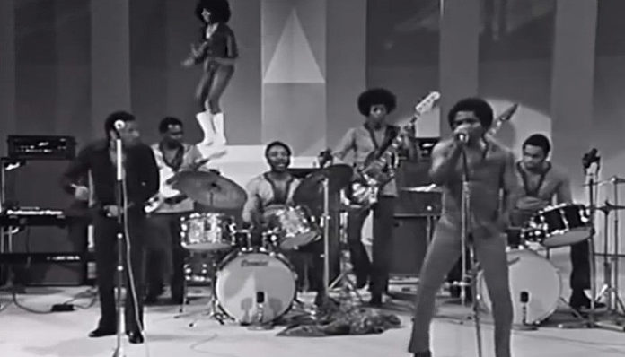 Unveiling the Rhythm Masters: Who Played Drums on James Brown’s Funky ...