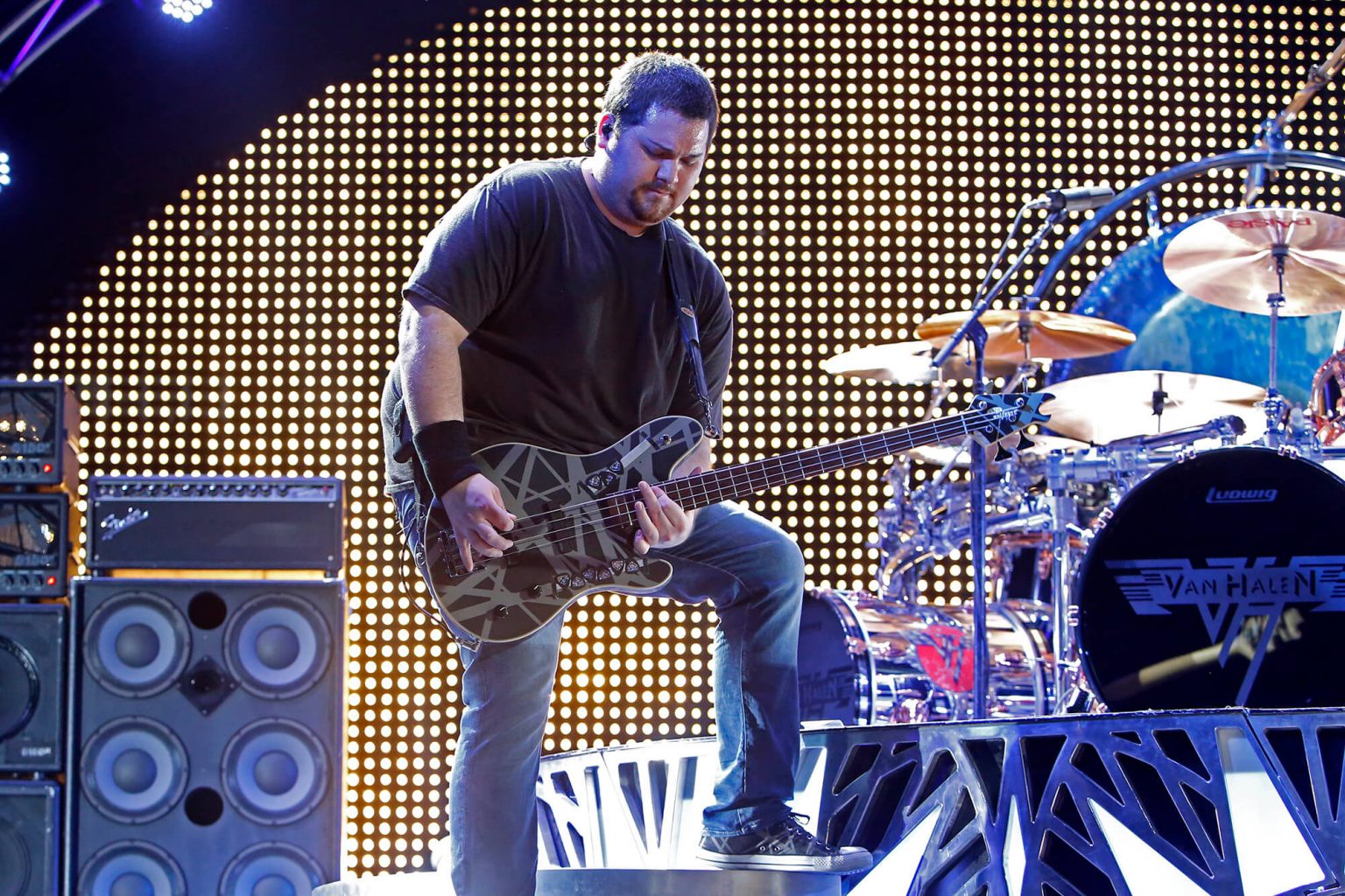 Wolfgang Van Halen’s Debut ‘mammoth Wvh’ Rocks American Blues Scene