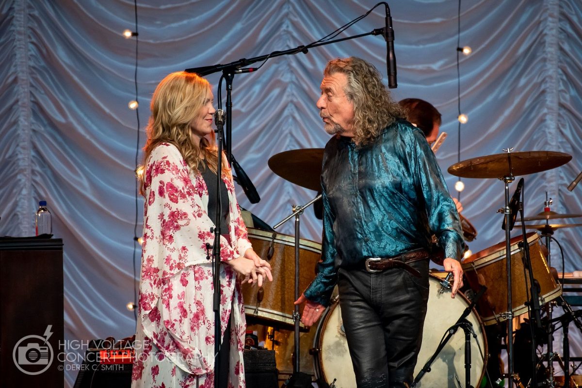 Review/Gallery: Robert Plant & Alison Krauss Enchant Chicago – American ...