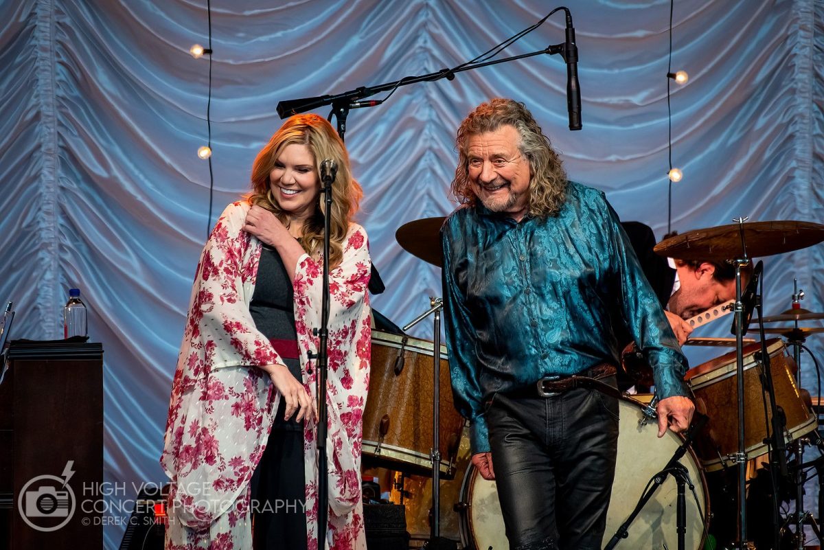 Review/Gallery: Robert Plant & Alison Krauss Enchant Chicago – American ...