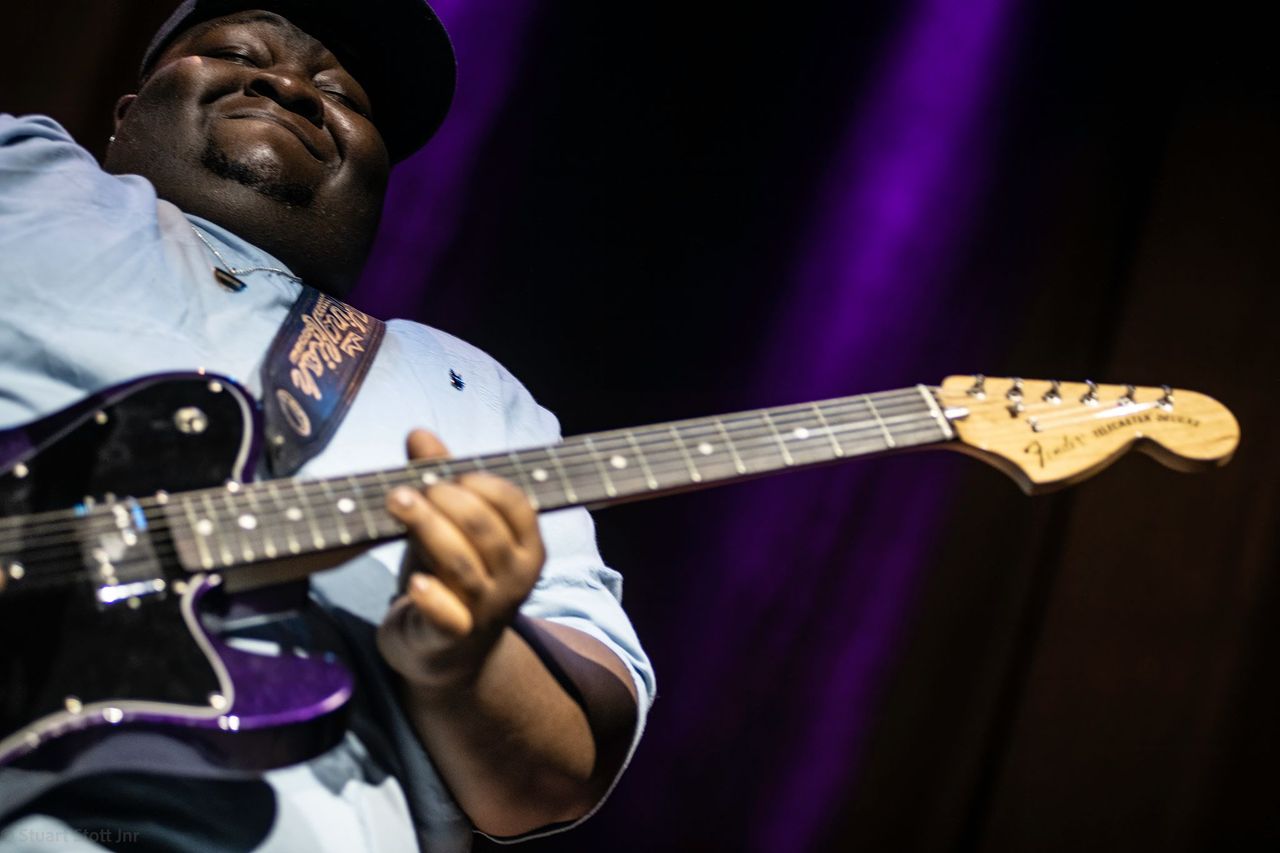 Review/Gallery: Christone “Kingfish” Ingram With Support From Blue